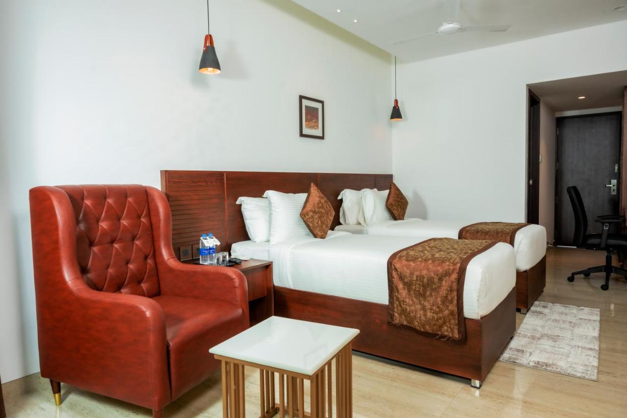 Superior King Room,1290687043:JPEG