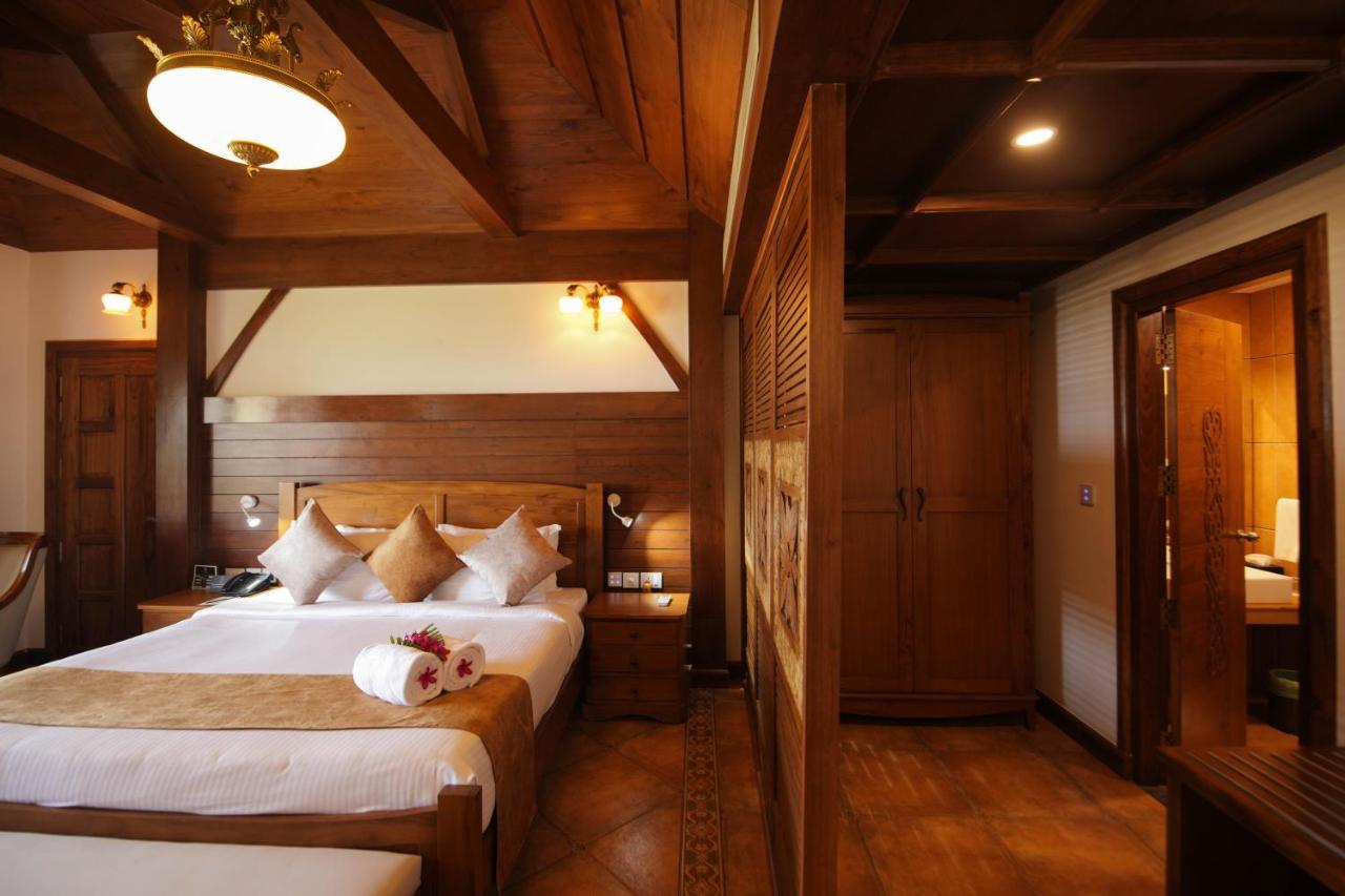 Double Room Lake View