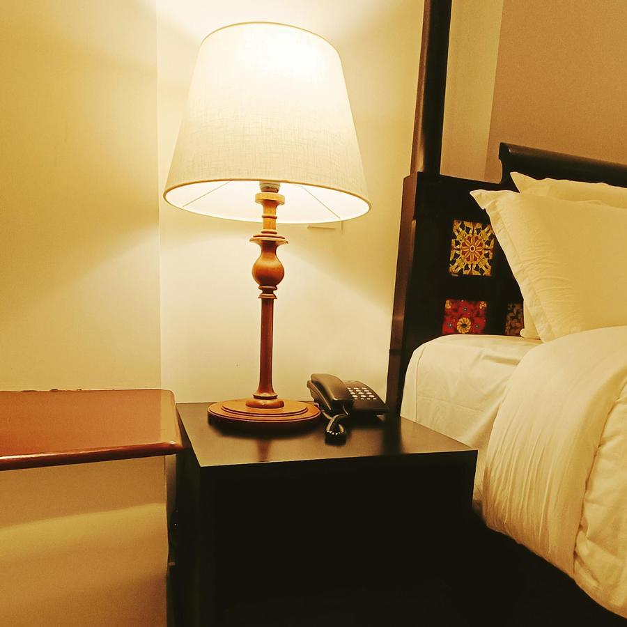 Viceroy Room with Complimentary Welcome Drink & Chef's Amenities on arrival