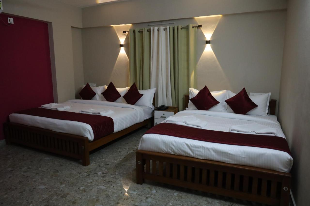 Deluxe Family Suite