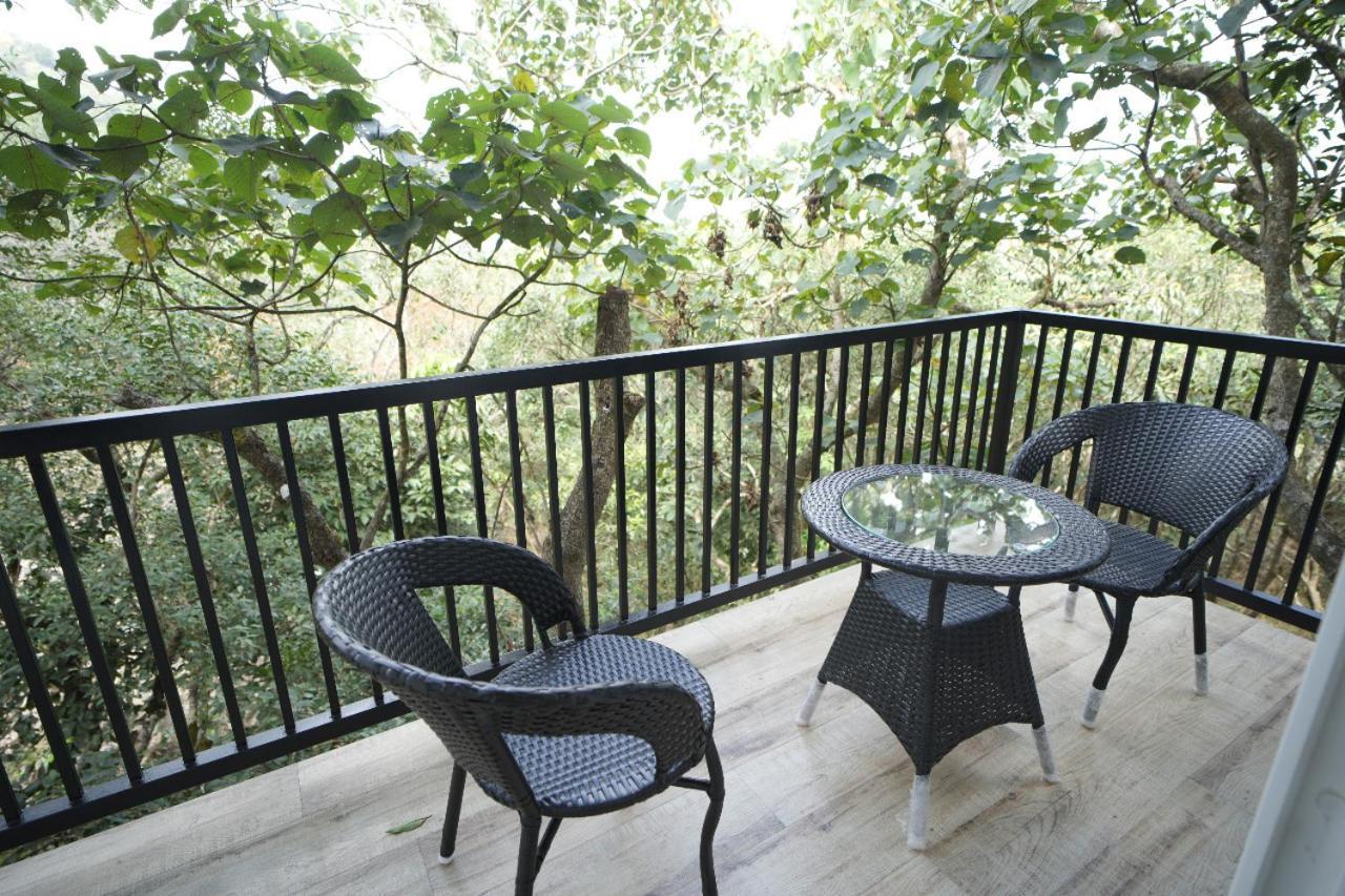 King Room with Balcony