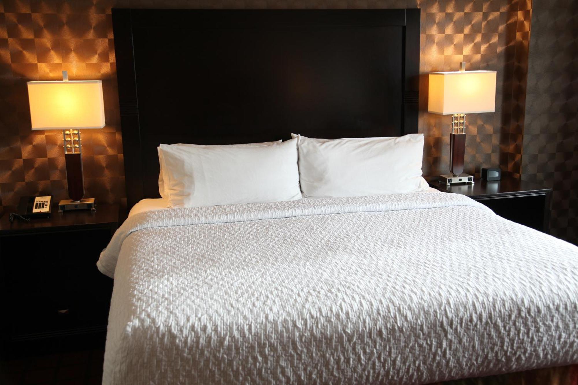 Superior Deluxe Double or Twin Room,1548274753:JPEG