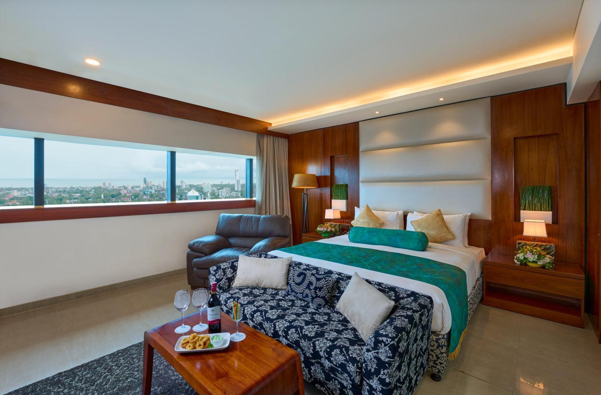 Raviz Royal Suite