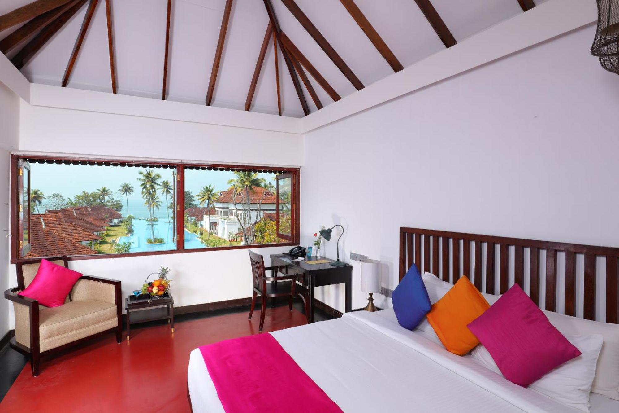 Lakeview Terrace Rooms on Buffet Meals & Spa Guaranteed Complimentary Cruise subject to weather condition & Hi-Tea Signature Activities & Experiences