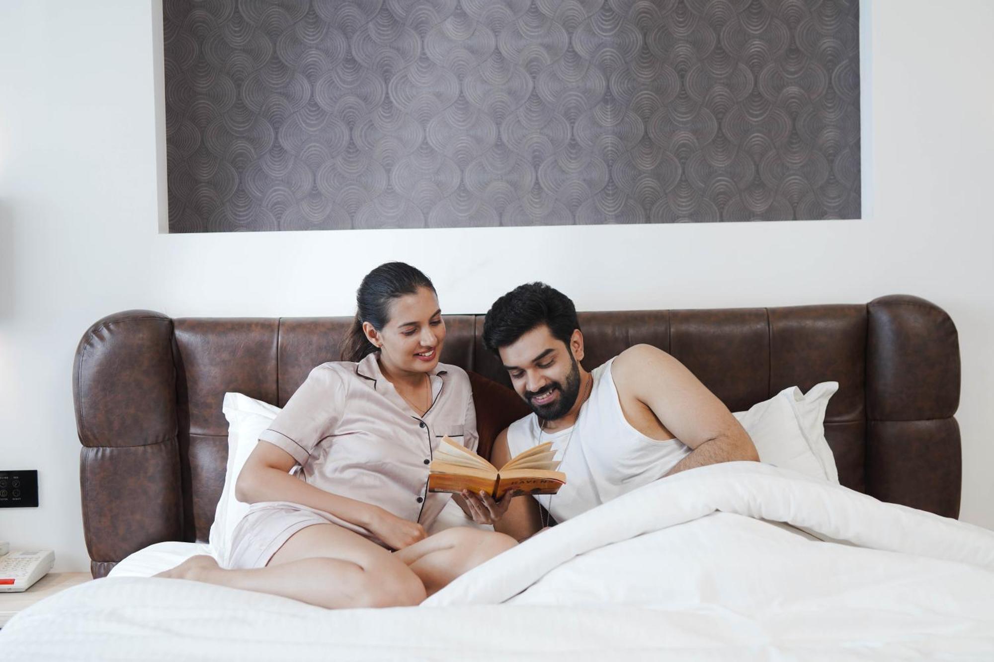 Superior Double Room on session of 60 mins Spa