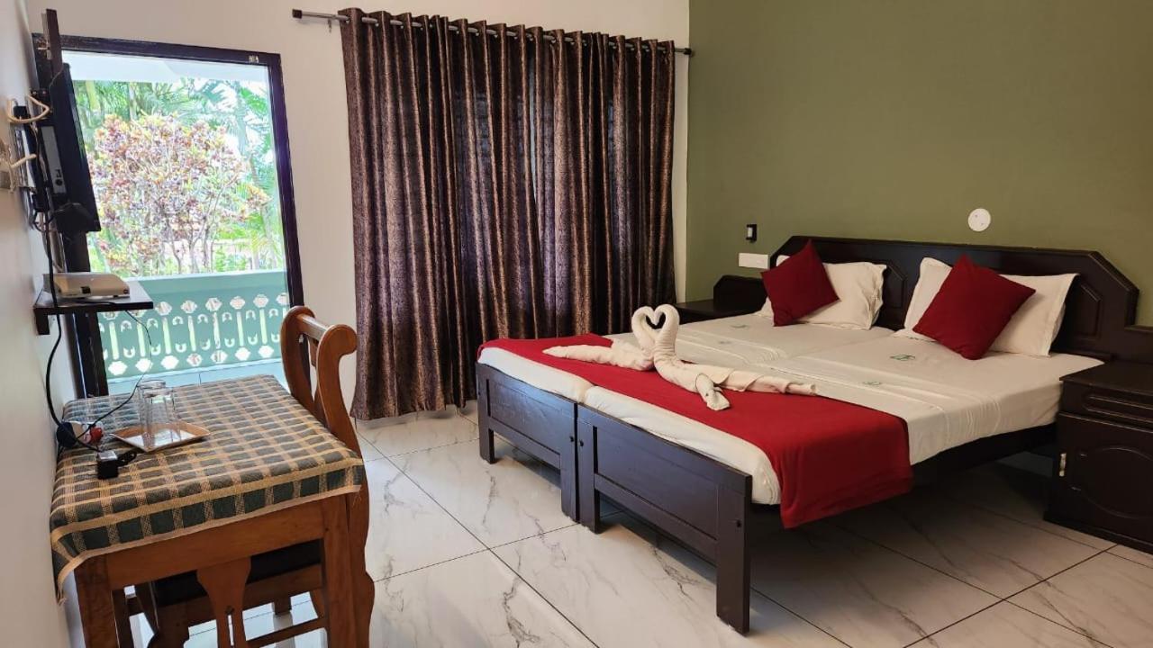Deluxe Double or Twin Room Balcony