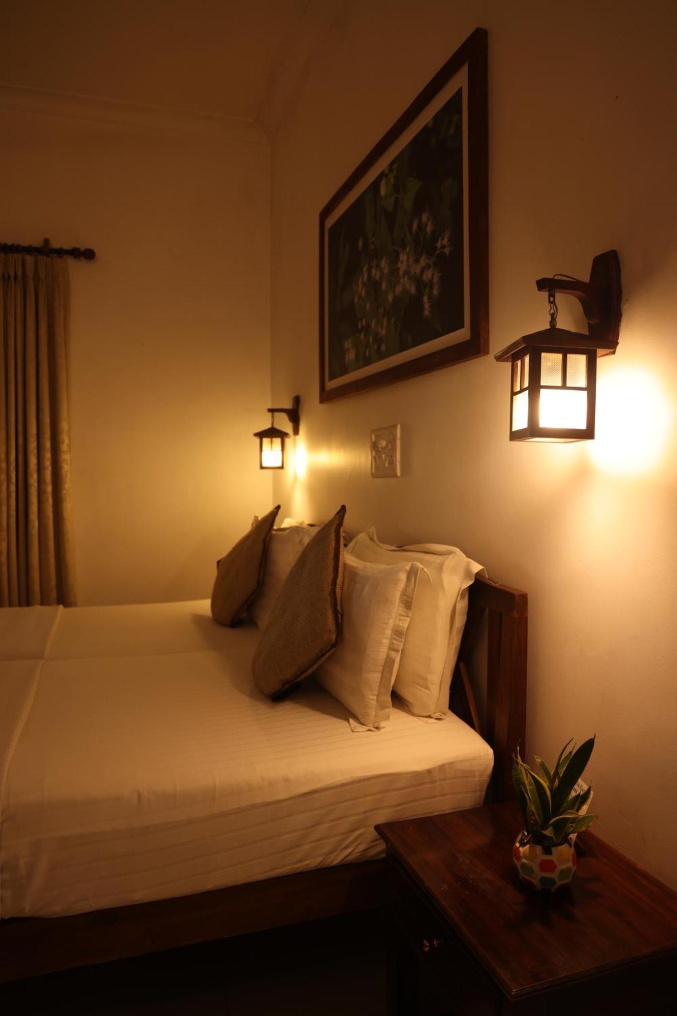Double or Twin Room Garden View