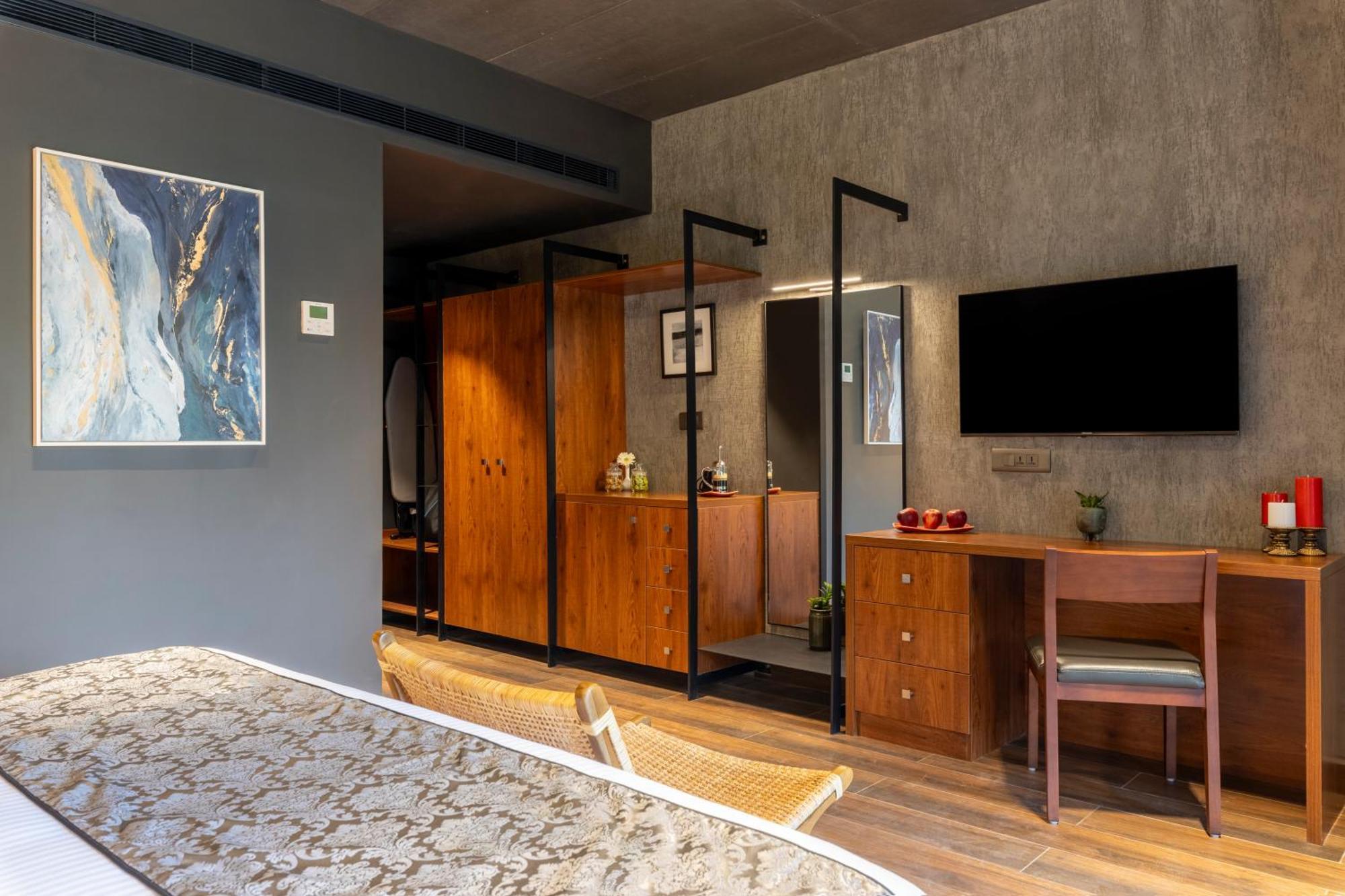 Indulge Room with Balcony