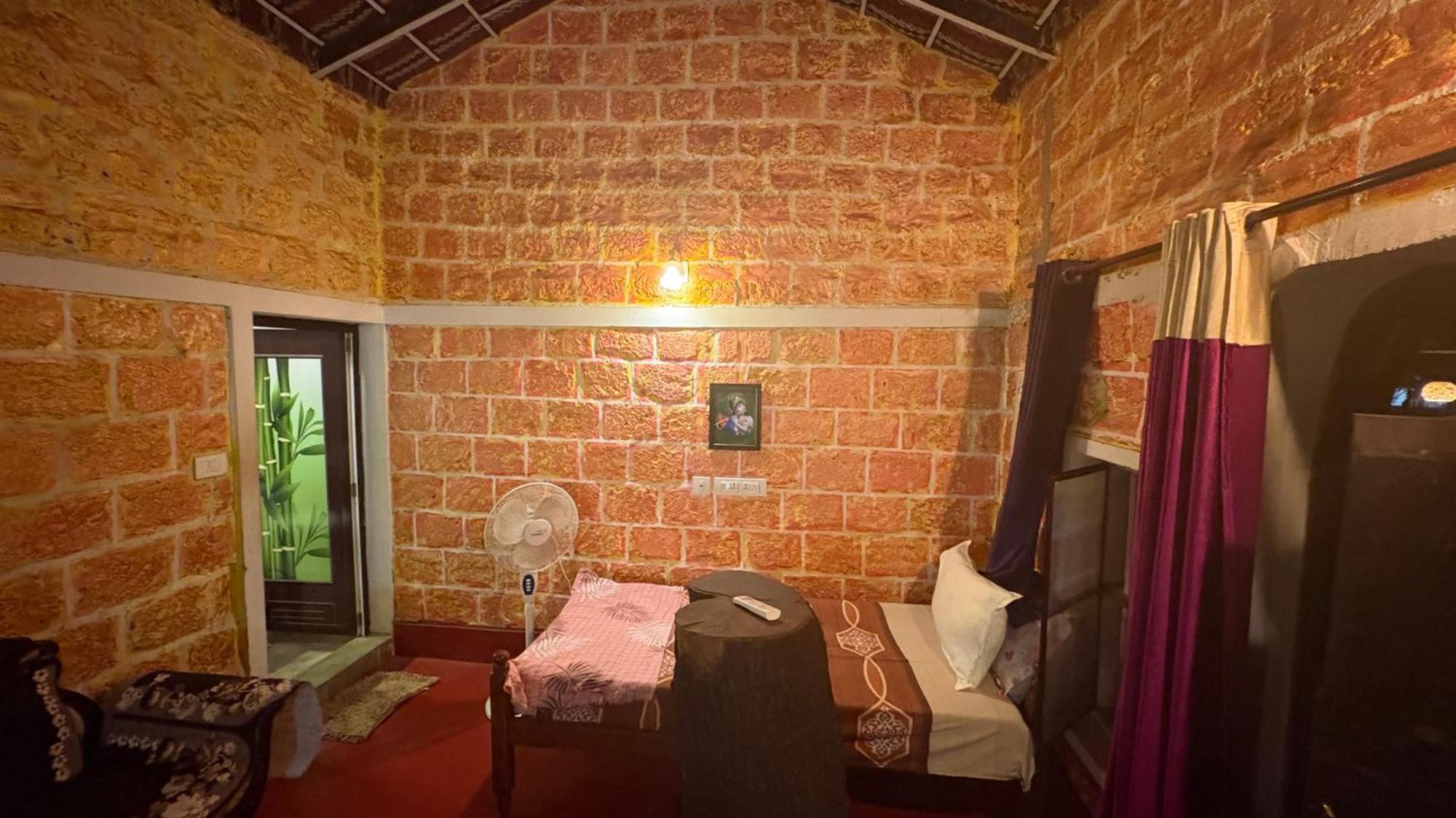 Triple Room with Private Bathroom