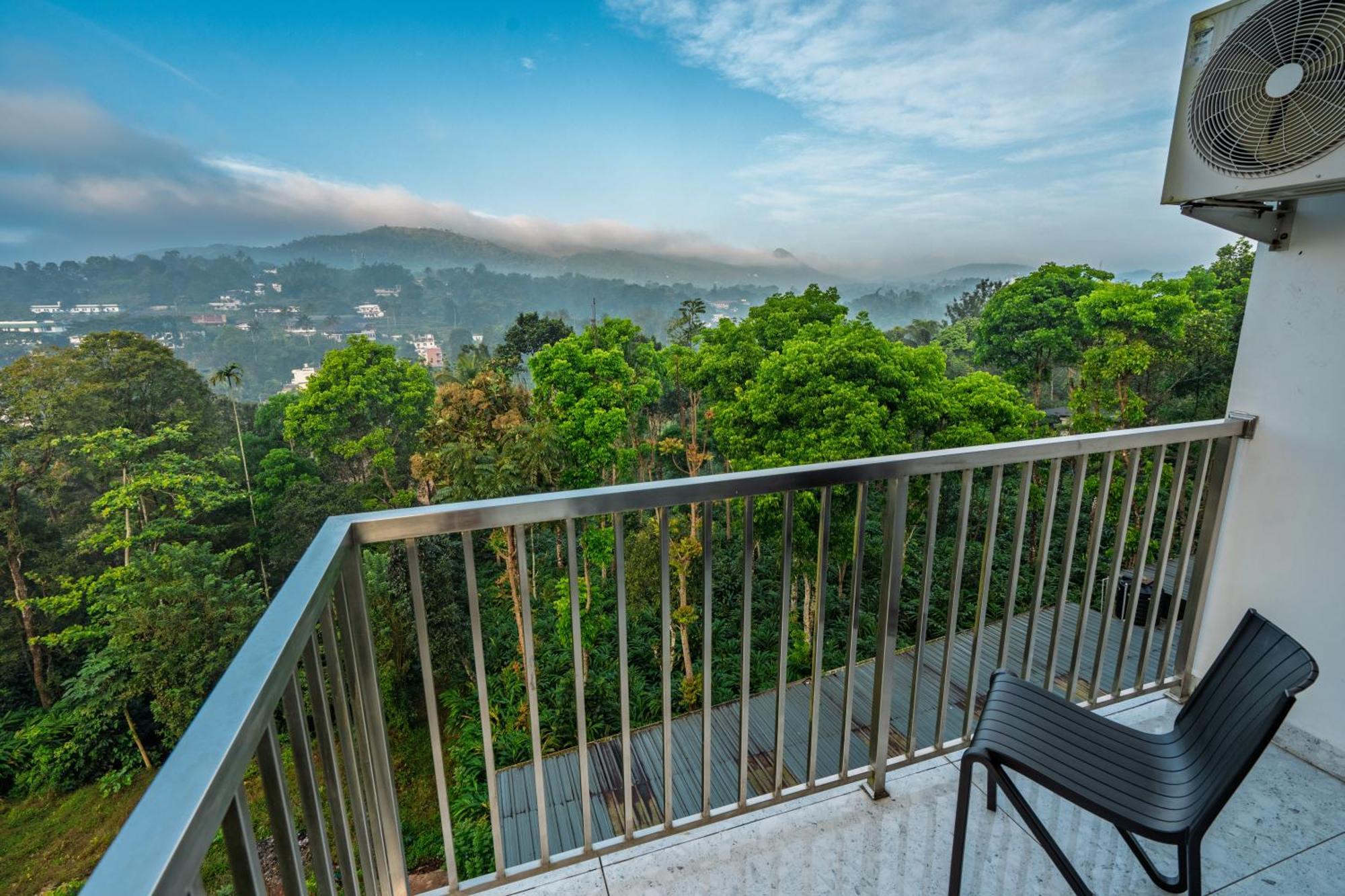 Suite with Balcony