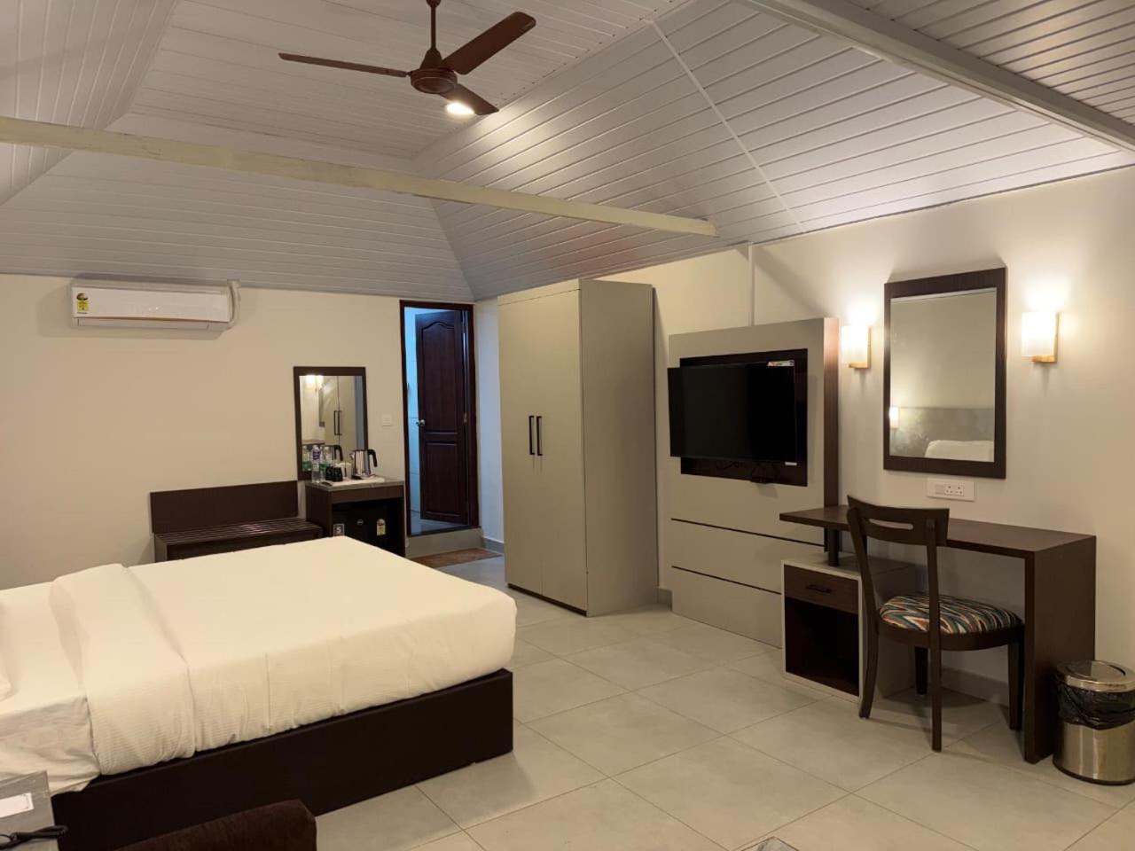 Classic Room,1742699868:JPEG