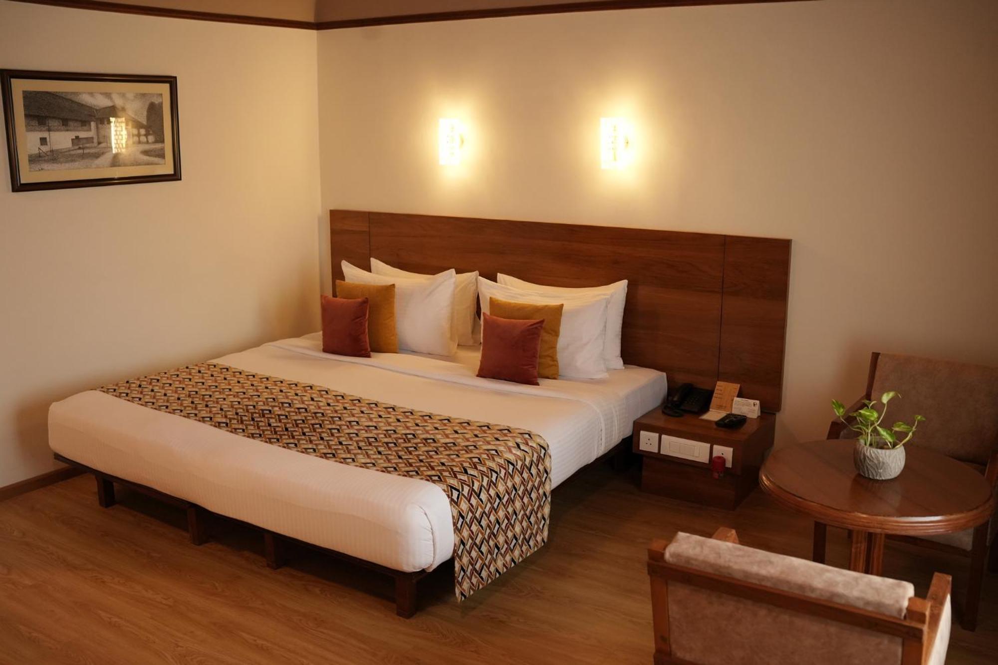 Deluxe Room,1774471553:JPEG