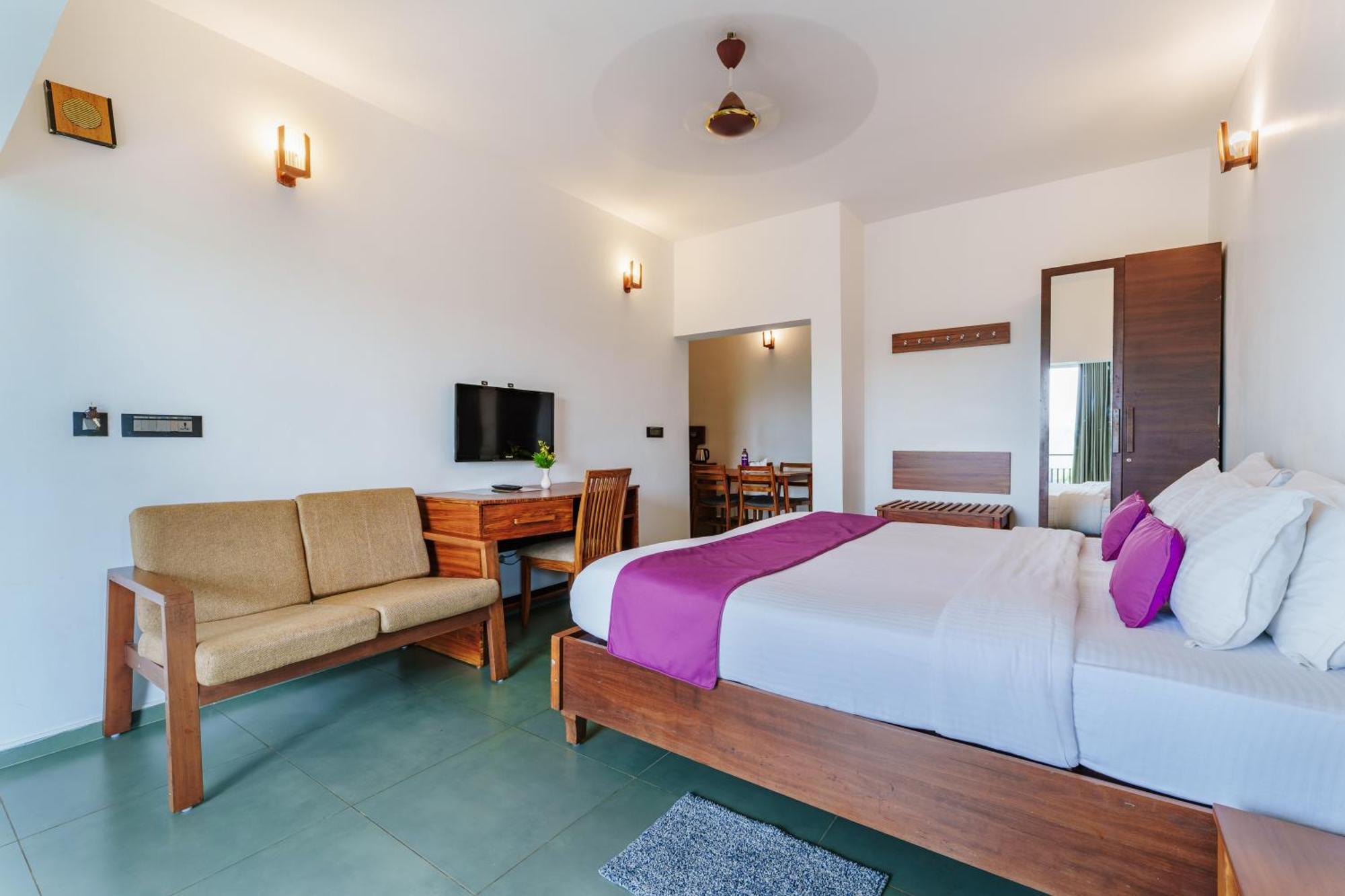 Standard King Room