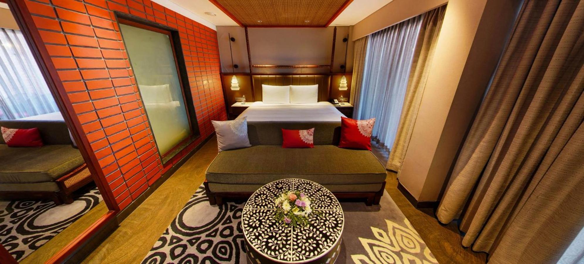 Deluxe Room Private Balcony