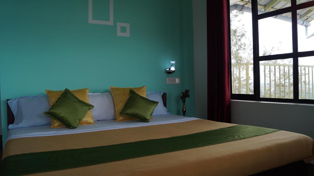 Double Room Mountain View