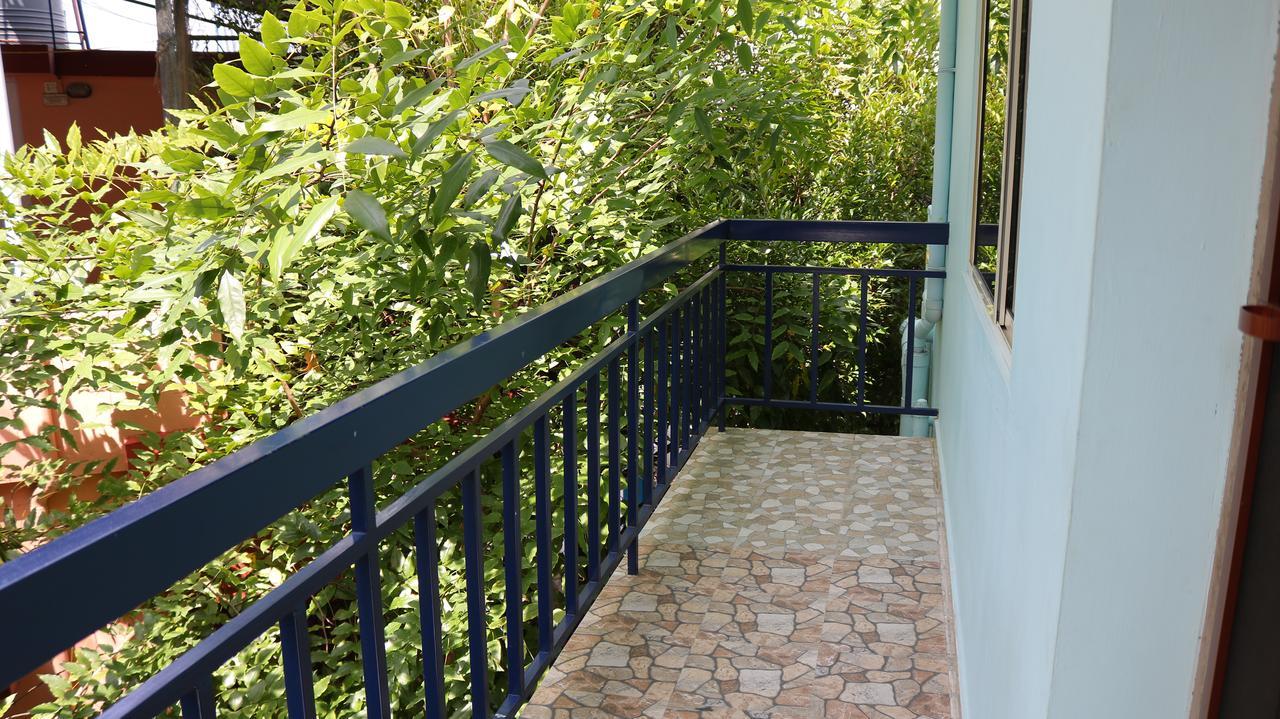 Standard Family Room,507848115:JPEG