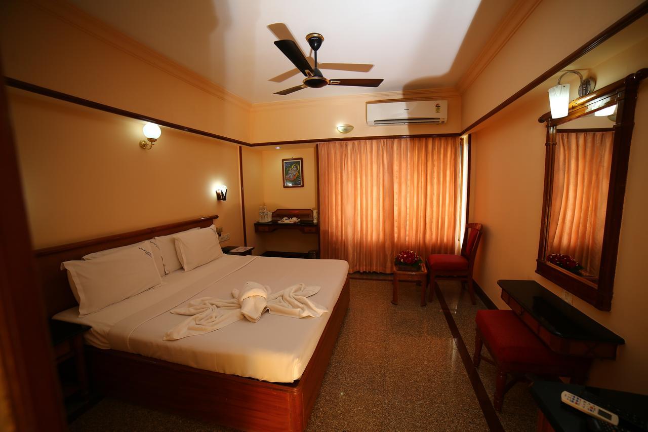 Deluxe Ac Room