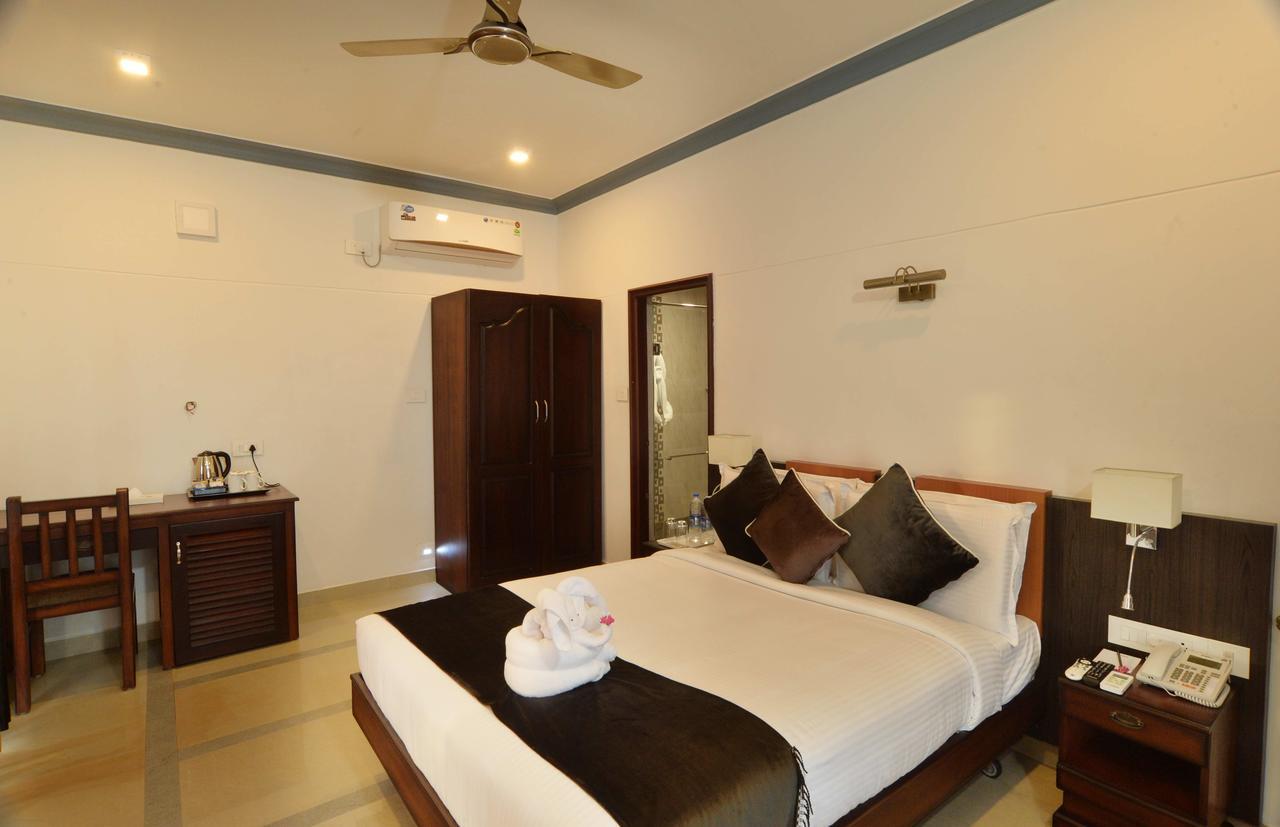Standard Double Room No Balcony & No View