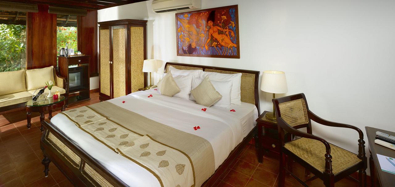 Honeymoon pool villa