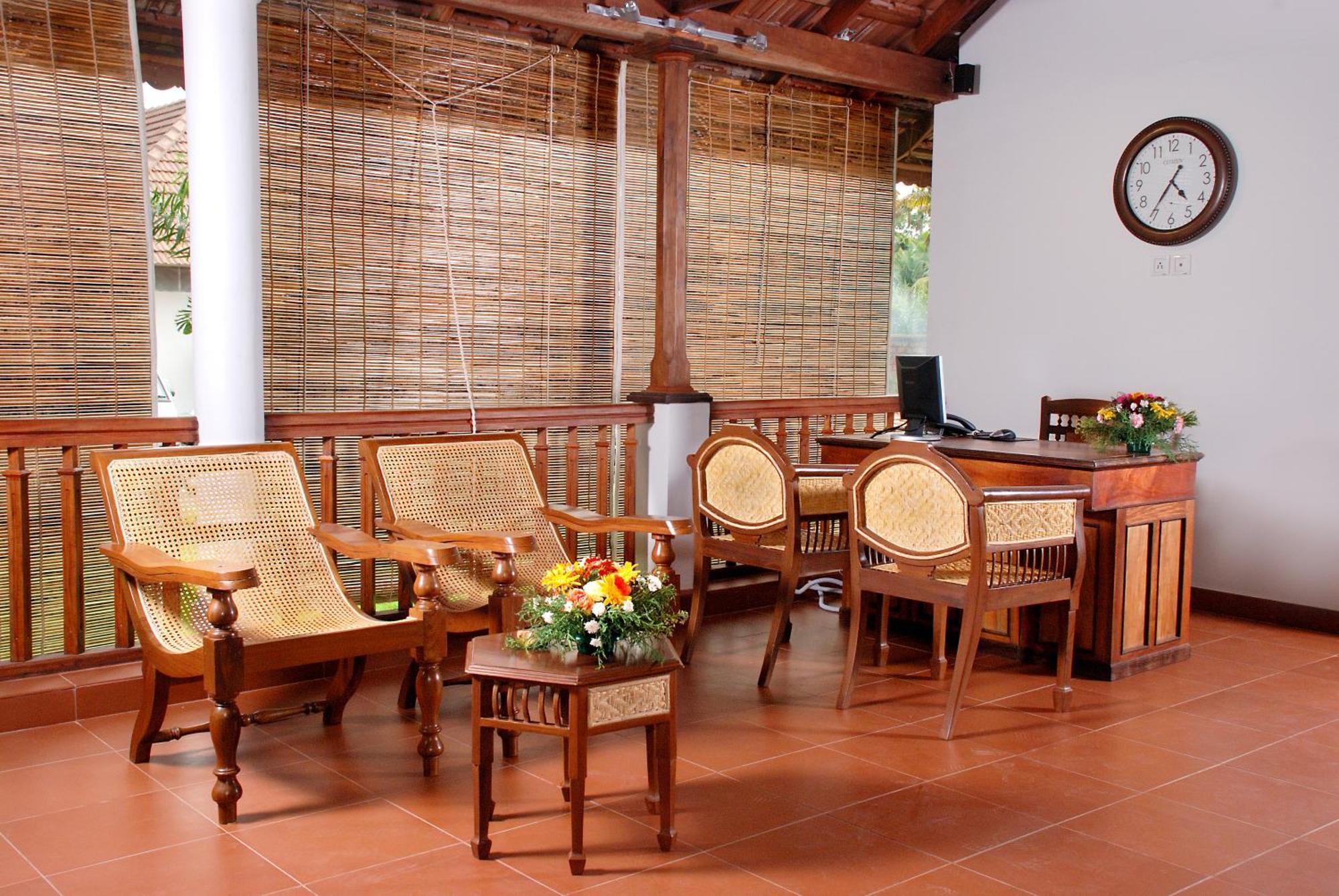 Superior Pool Deck Lake Front Room on Laundry service on session of Spa