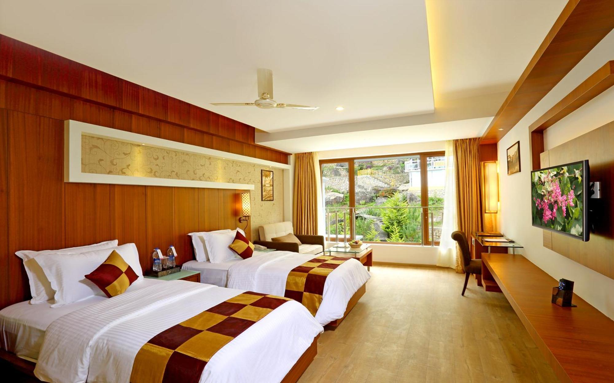 Sarga Superior Room AC with Evening Hi-Tea Complimentary