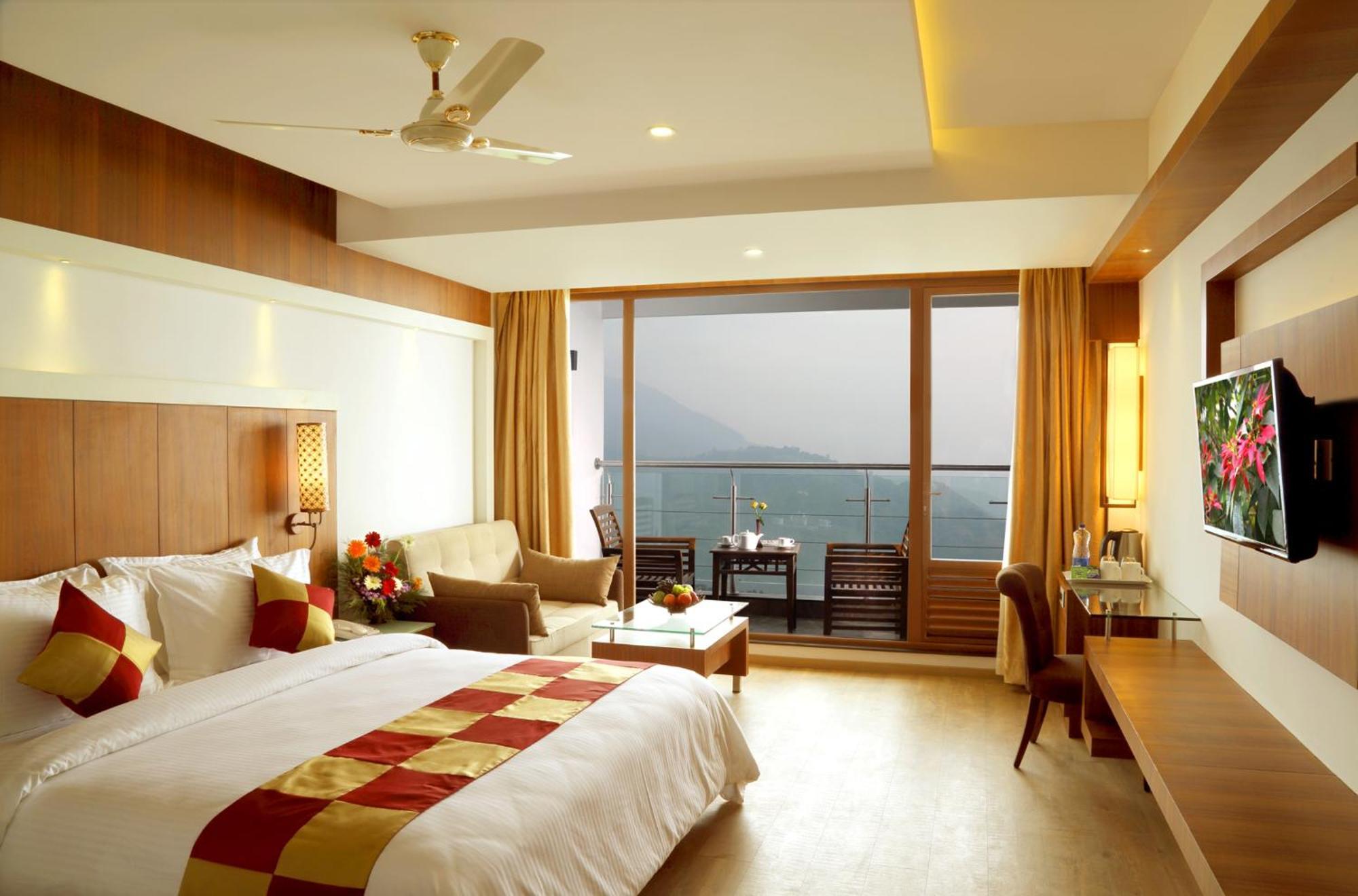 Ananta - Tea Plantation View Room AC with Evening Hi-Tea Complimentary