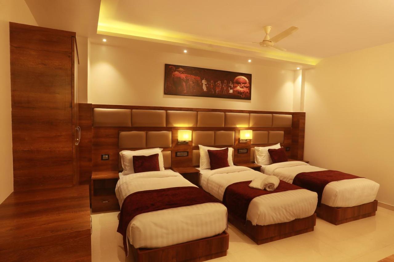 Deluxe Double or Twin Room
