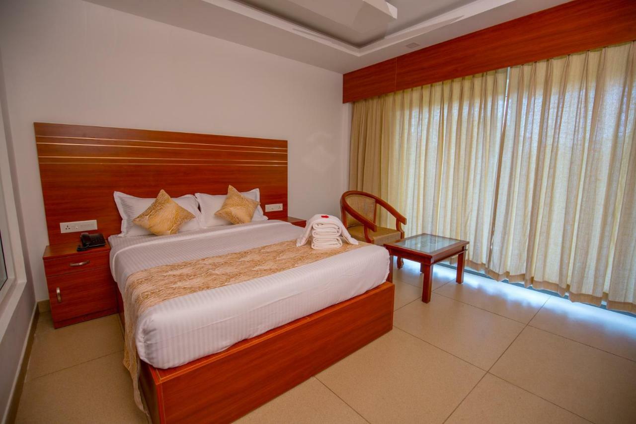 Deluxe Double Room,1319240644:JPEG