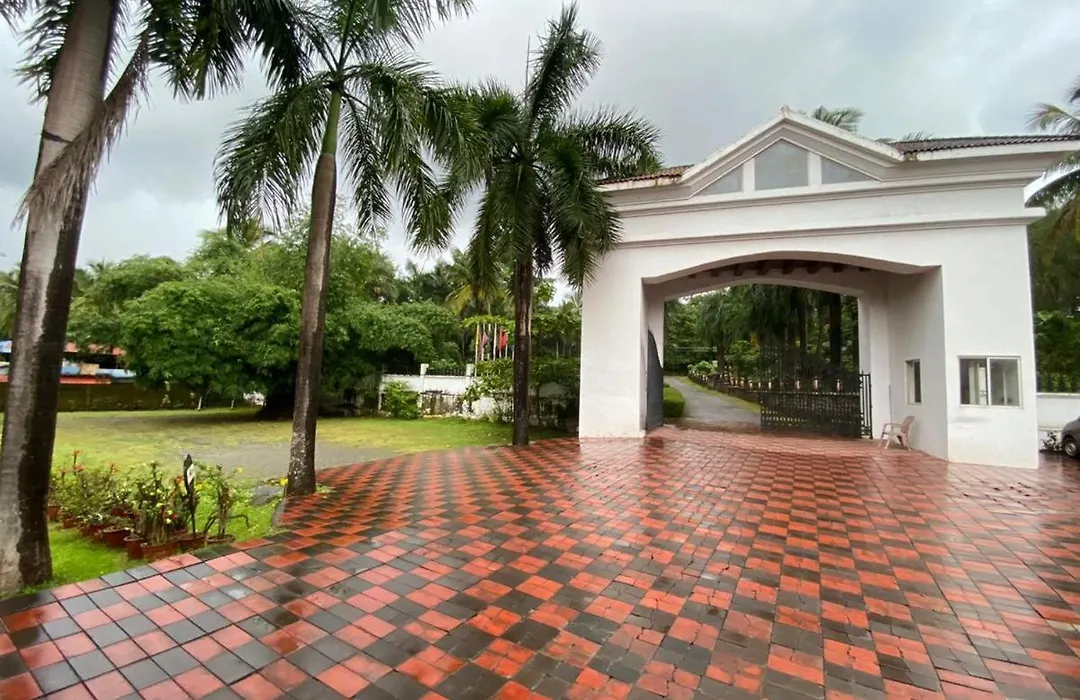 Hotel Kpm Tripenta-1