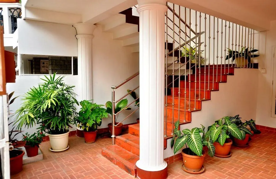 33 Heritage Avenue-1