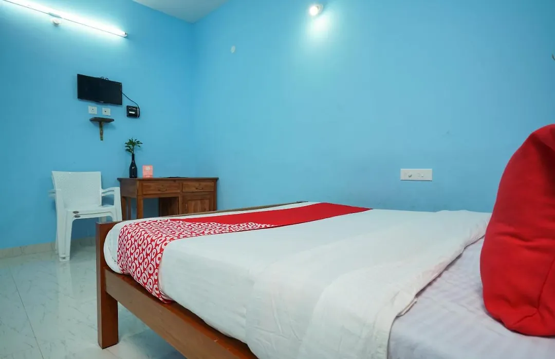 Oyo Preferred 15647 River View Inn-1