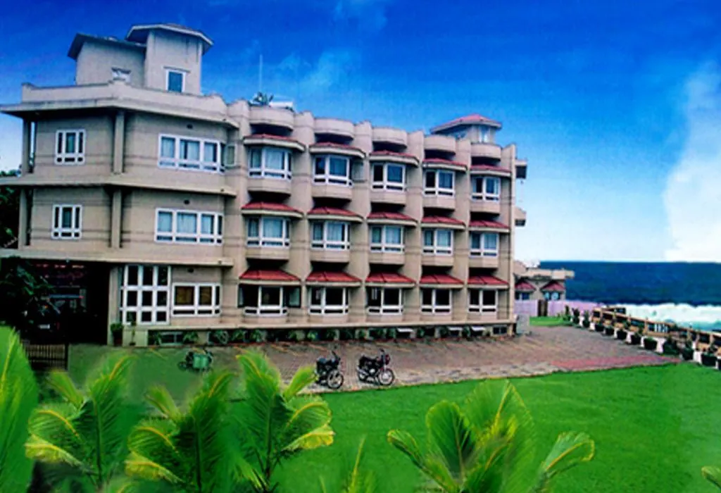 Mascot Beach Resort-1