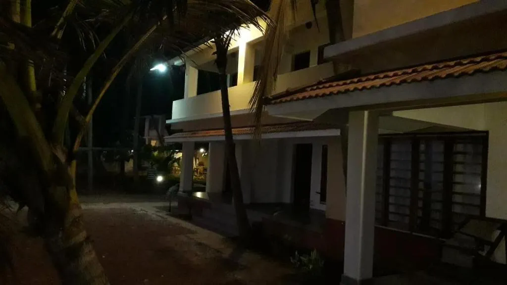 Kizhunna Rock Beach House-1