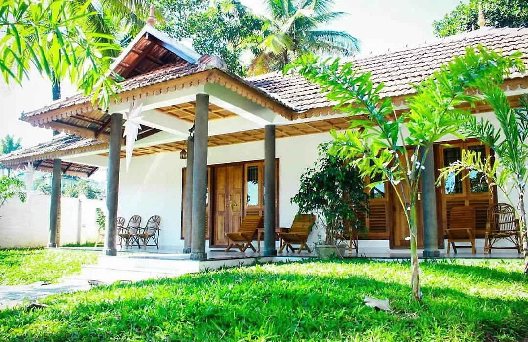 Green Court Cottages-1