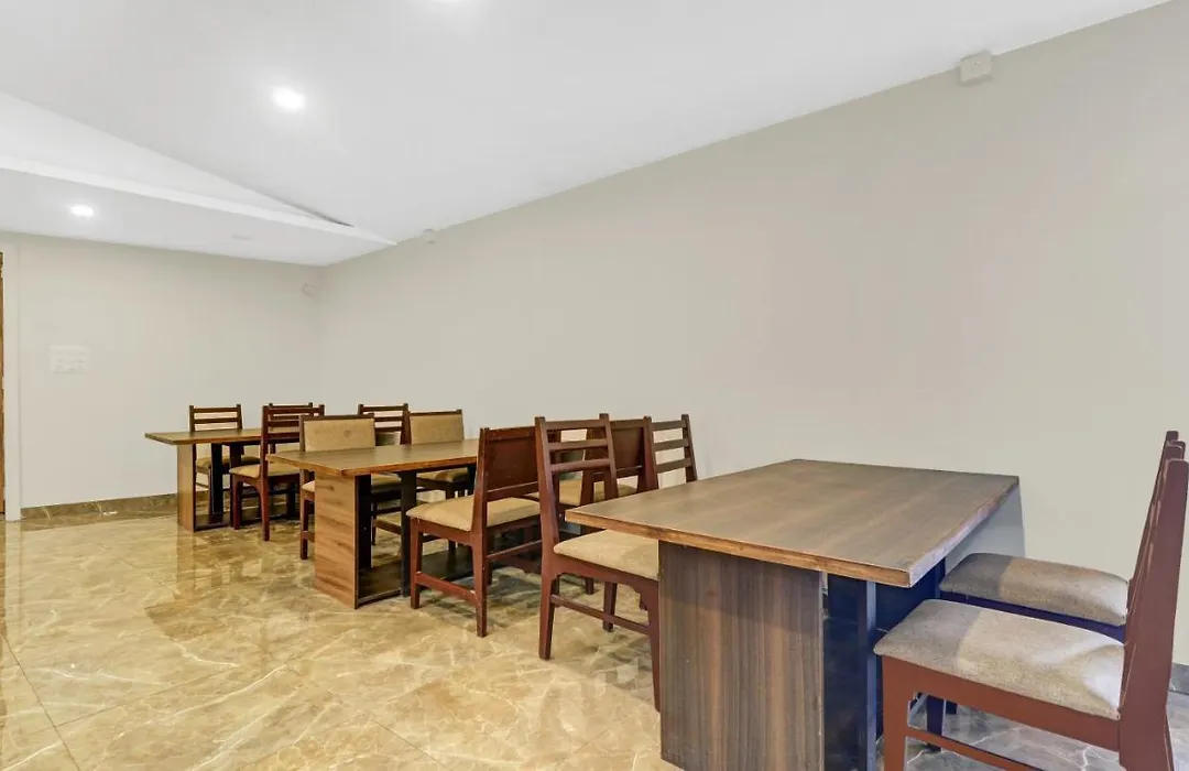 Treebo Darwesh Residency - 500M From Railway Station-1