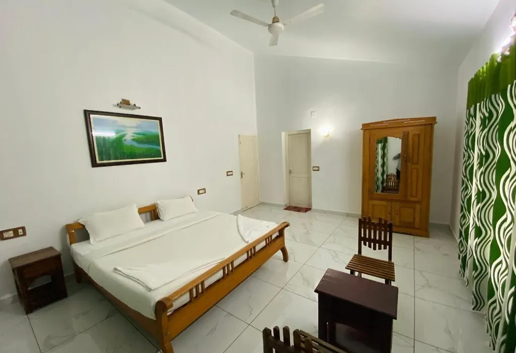 Munnar Farm Bungalow-1