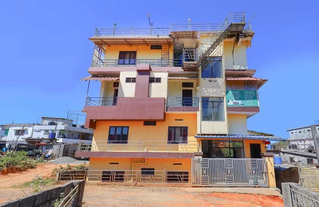 Oyo Flagship 67126 Vaga Majestic - Vagamon-1
