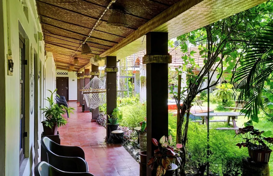 Oyo Flagship Dwaraka Homestays-1