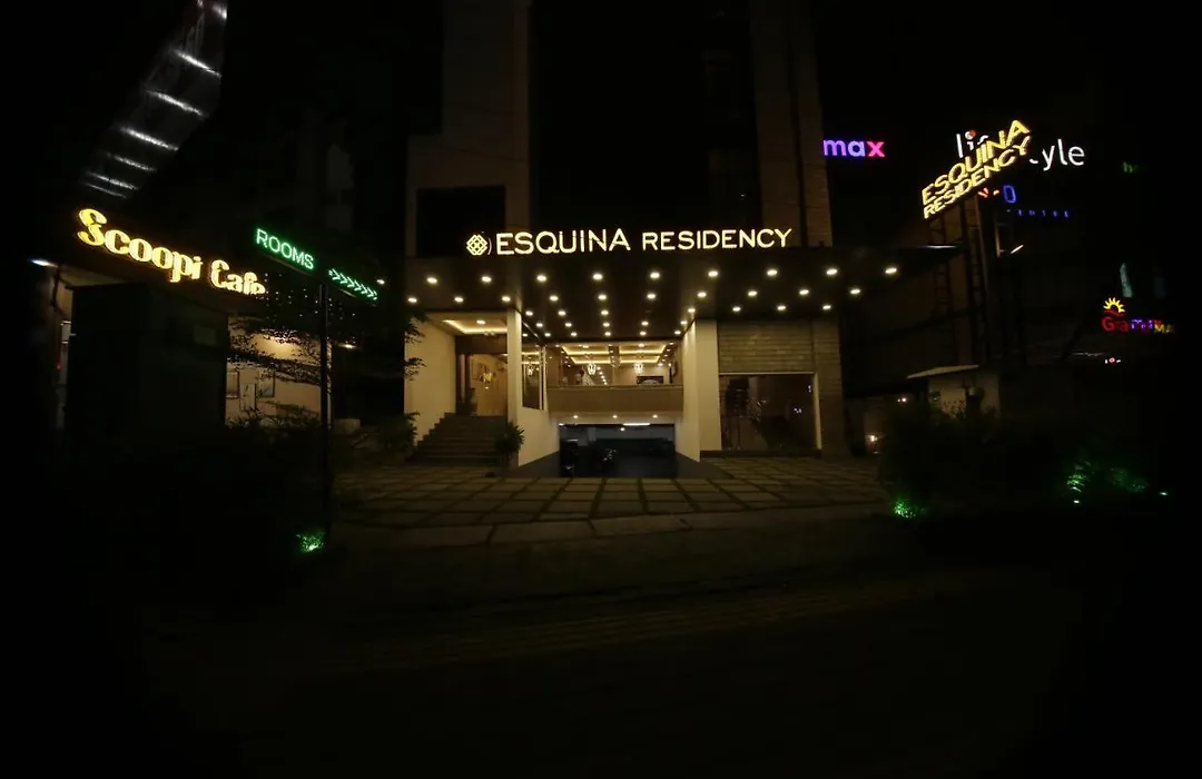 Esquina Residency-1