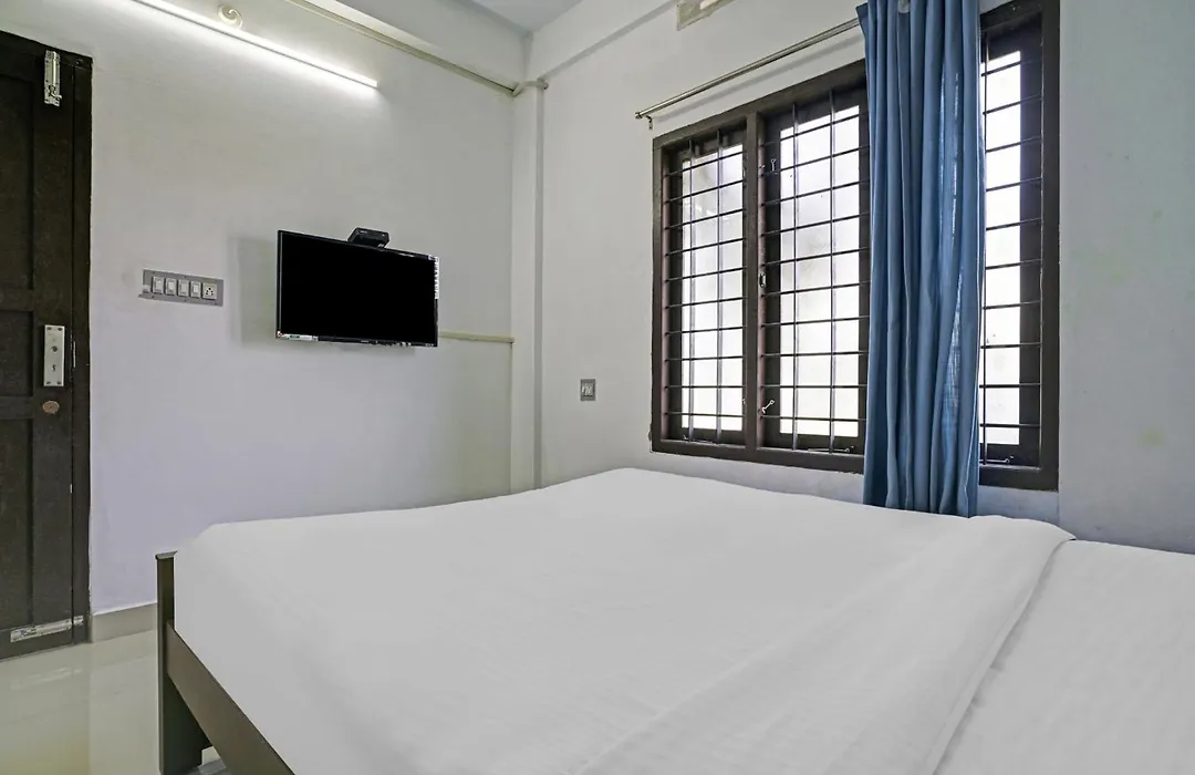Oyo Nas Tourist Home-1