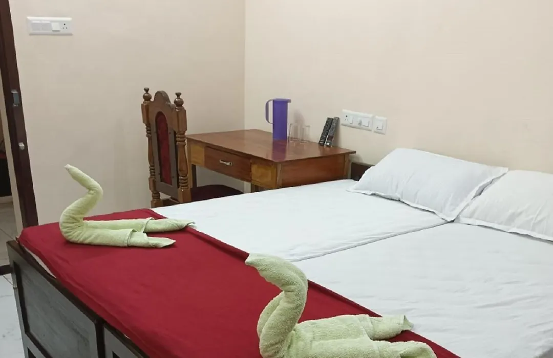 Sri Padmanabha Tourist Home-1