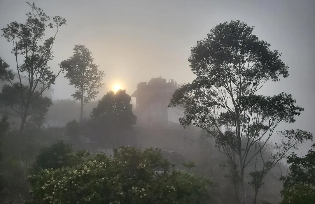 Rustic Rae Vagamon-1
