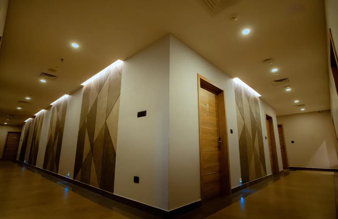 Beeza Clubhouse-1