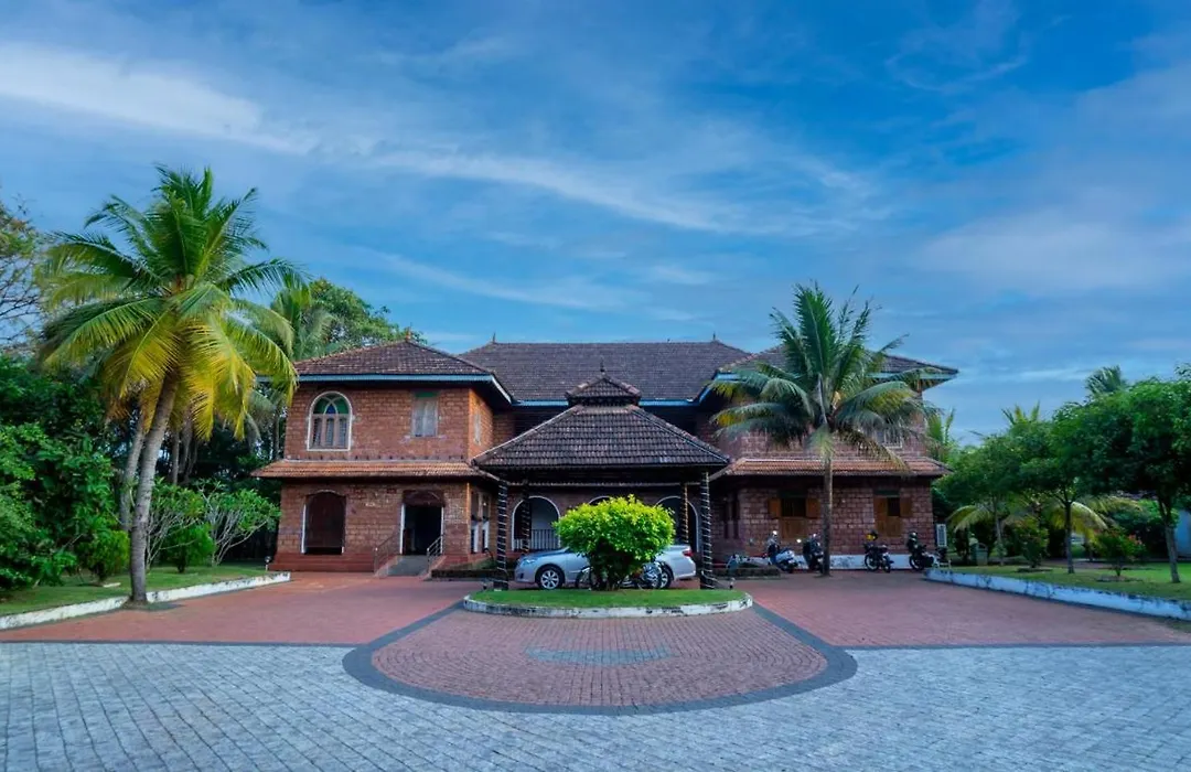 Kumarakom Heritage Resort & Ayurveda-1