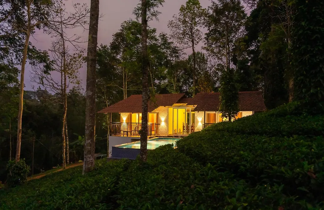 Tealawn Pool Villa, Munnar-1