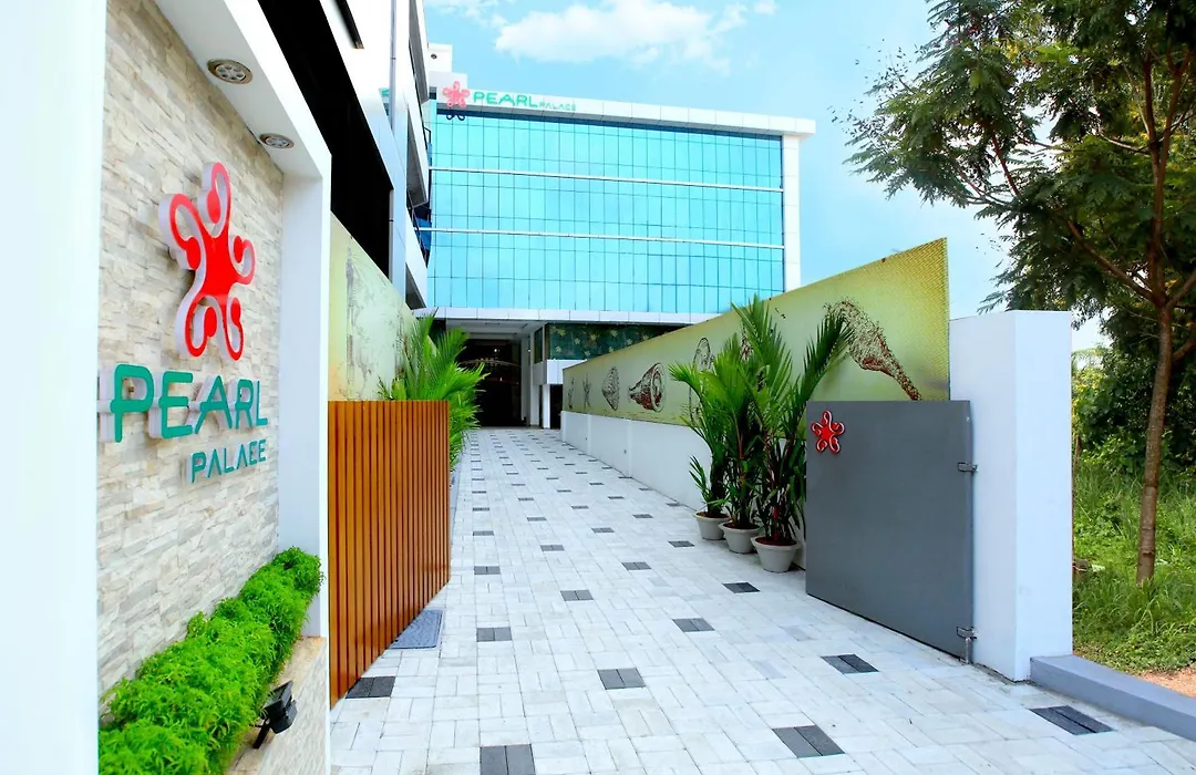 Hotel Pearl Palace-1