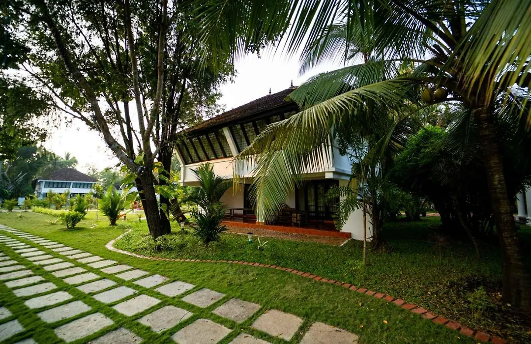 Nihara Resort And Spa Cochin-1
