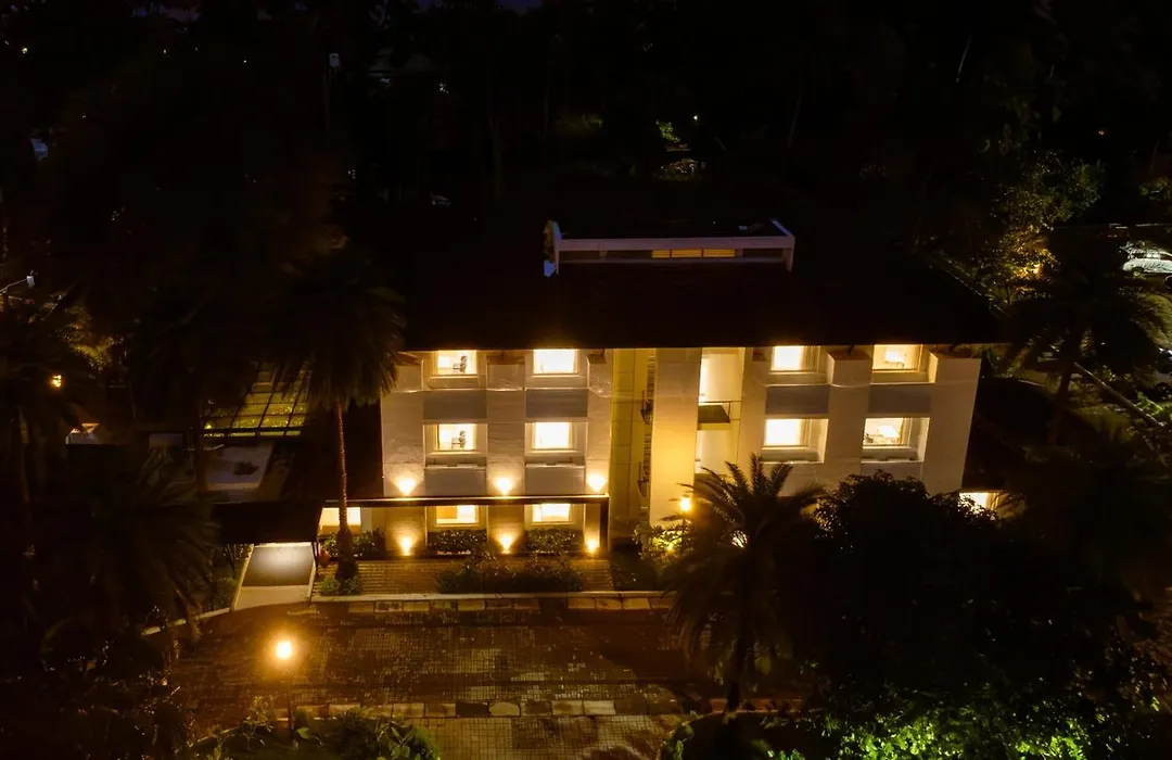Hotel Riviera Garden-1