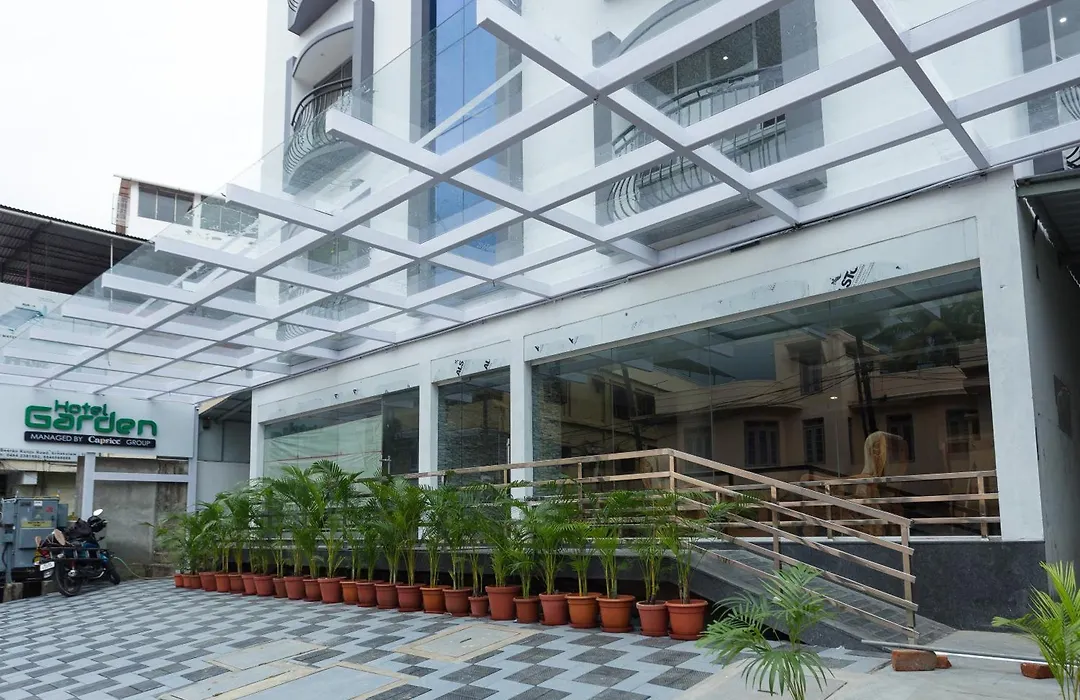 Hotel Garden Inn Kochi-1