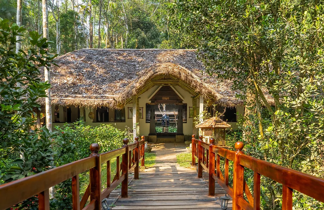 Amritara Shalimar Spice Garden Resort & Spa-1